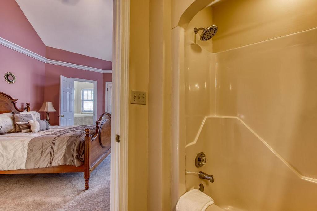 Ober Hideaway, Hot Tub, Wifi, 1089 Free Tickets Each Paid Day, Dollywood And More Gatlinburg Exterior foto